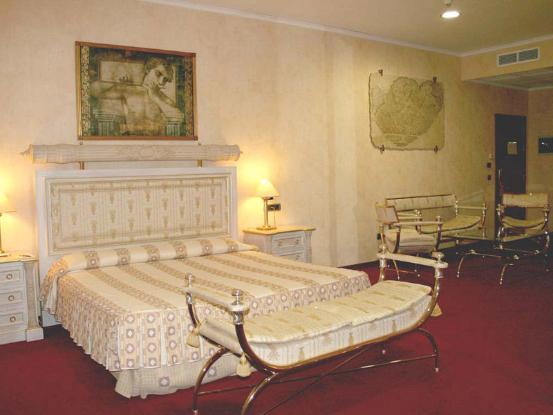 Hotel Vila-Real Palace Eksteriør billede